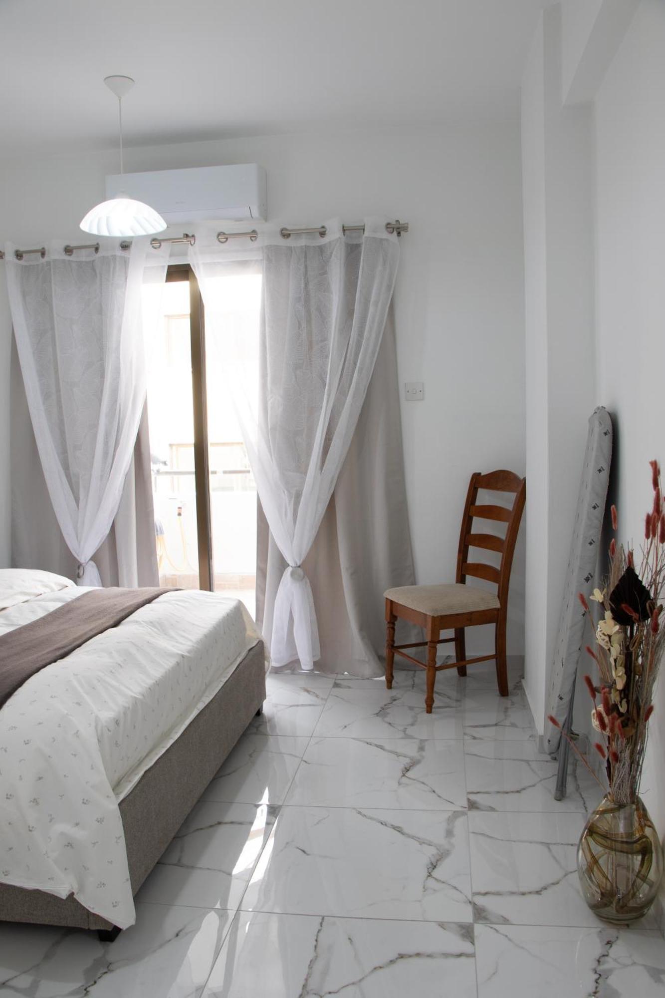 Apartment,Near The Beach Pinikoudes Λάρνακα Εξωτερικό φωτογραφία